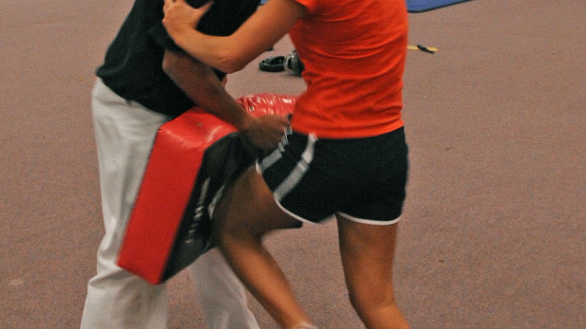 Do UFC Fighters Wear Cups In MMA Fights? 2024 MMA Hive