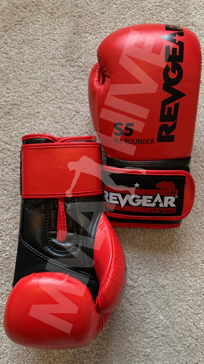 Revgear S5 gloves shown alternate vertically