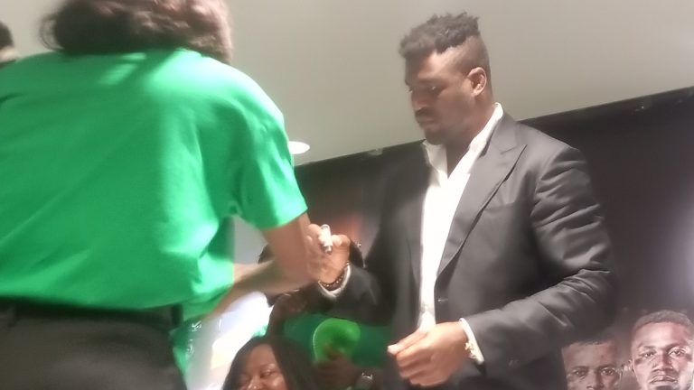 francis ngannou signing autographs
