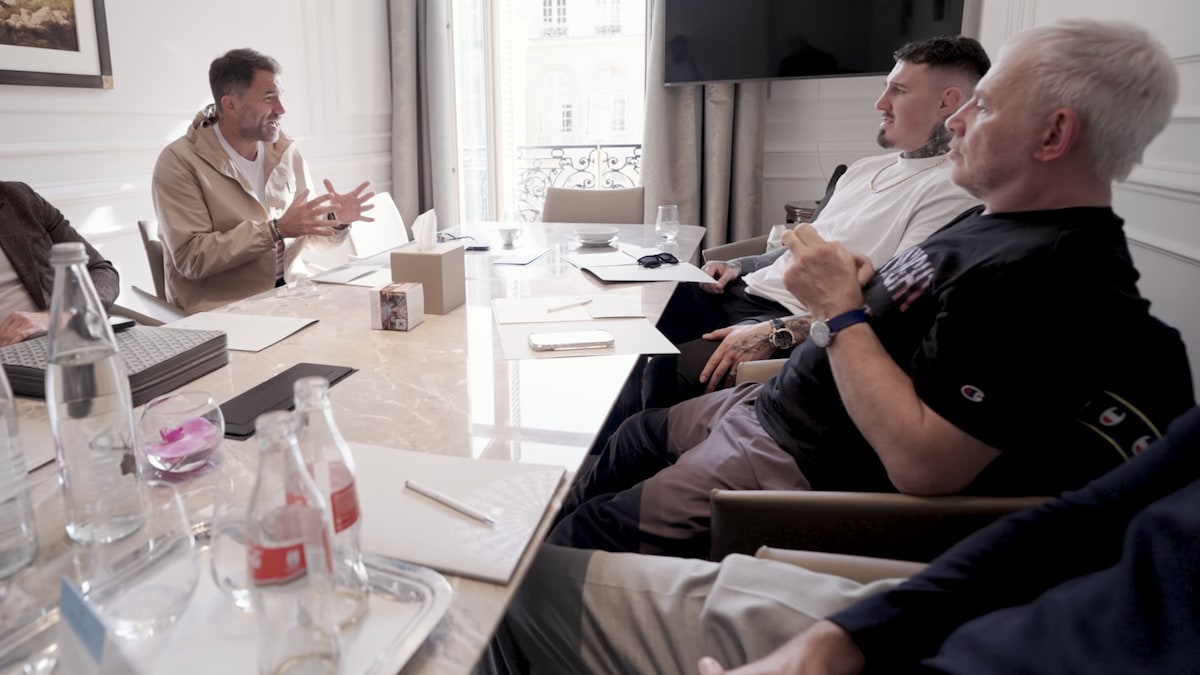 eddie hearn discussing new deal with tom aspinall and andy aspinall