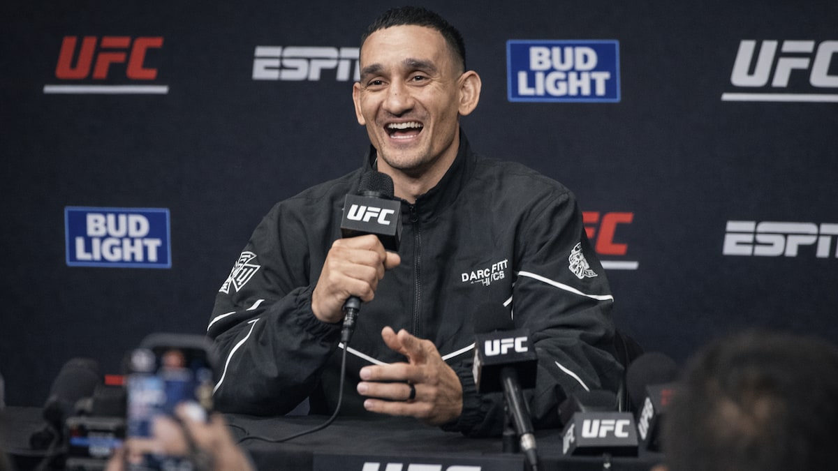 max holloway speaking to ufc press about upcoming fight